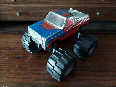 MAJORETTE Chevrolet Silverado 4X4 Monster Truck ECH 1:32 France Diecast - Image 1 of 4