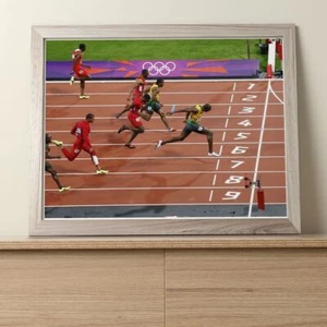 Usain Bolt: foto profesional de 10"x8" - Imagen 1 de 2