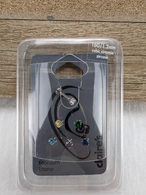 Claire's 16G/1.2mm Titanio Tragus Espalda Plana Cambiables Circonita Cúbica Piedras Nuevas Foto 1 de 4