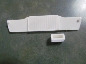 Camaro SS 1970 edición anual modelo AMT coche radiador soporte batería - Imagen 1 de 1