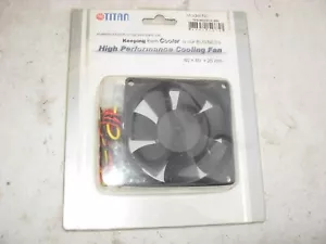 UNUSED BOXED 8CM TITAN TFD-8025M12C(RB) CASEFAN FAN . PERHAPS 20 YEARS OLD. - Picture 1 of 2