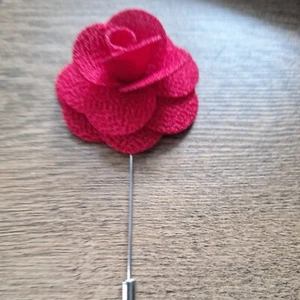 FLOWER LAPEL PIN Handmade Accessory Wedding Brooch Coat Head Jacket Suit Gift - Picture 1 of 2