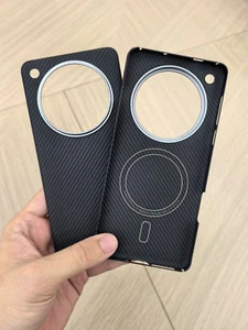 Luxury Carbon Fiber Hard Cover Support Wireless Charging for OPPO Find X8 Pro - Picture 1 of 6