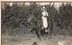 VINTAGE RPPC REAL PHOTO POSTCARD WOMAN CORA ON HORSEBACK HOWARD KS 1913 072124 T - Picture 1 of 3