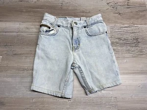 Vintage Calvin Klein Boys Youth Size 5 Denim Jean Shorts Light Wash Slim Fit - Picture 1 of 9