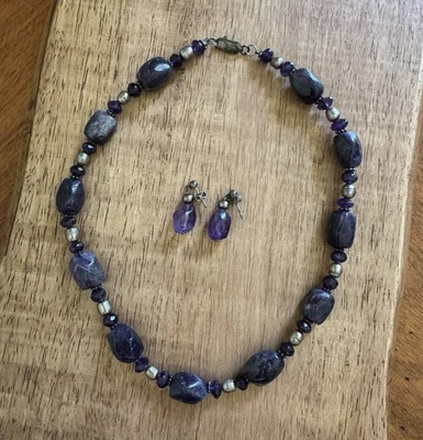 Conjunto de colar e brinco vintage roxo ametista e cinza água doce pérola frisada - Imagem 1 de 3