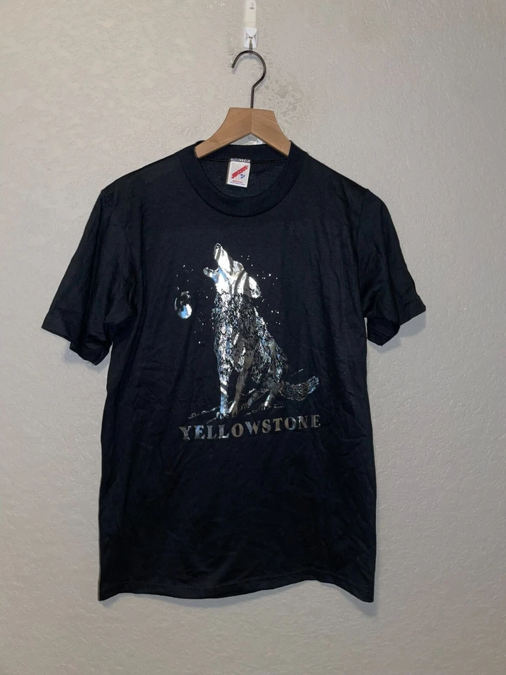 Camisa vintage Jerzees Yellowstone Wolf Coyote Full Moon Howl 1988 negra plateada 8 Foto 1 de 4