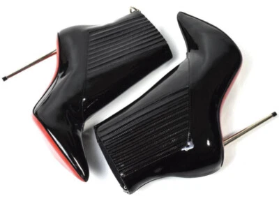 Christian Louboutin Botas de Tornozelo Bota Épica 100 Preta Patente Biqueira Pontiaguda Tamanho 37 - Imagem 1 de 4