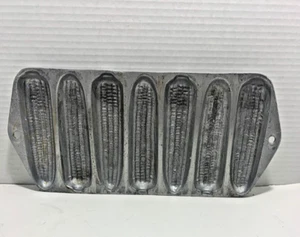 Vintage Silver Tone Iron Corn Cob Stick Cornbread Mold 7 Ears of Corn - Picture 1 of 6
