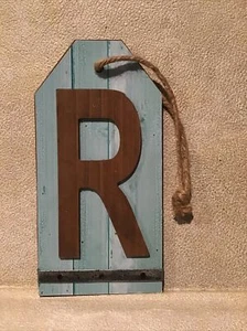 Studio Decor Indigo Spice WOOD LETTER "R" on a 8 x 4 inches sign w/string- NWT - Picture 1 of 2