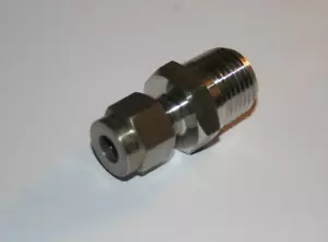 1/4 Tube x 3/8 MNPT 316ss Male Pipe Connector AYRA NOS - Picture 1 of 3