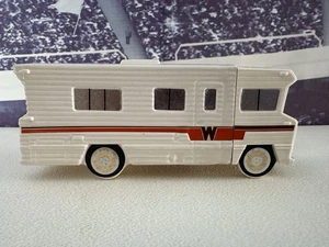 Avon Winnebago Motorhome RV Camper Deep Woods After Shave White Bottle 5 OZ - Picture 1 of 16