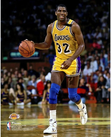 Magic Johnson Los Angeles Lakers Unsigned Dribbling 8" x 10" Photo - Fanatics Cover