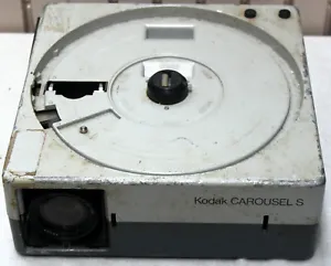 1964 Kodak CAROUSEL S - 1st Round Tray Slide Projector - Working Works Made in G