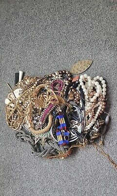 Job Lot Of Costume Jewellery Necklaces • 1.83£