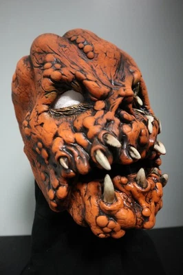 Máscara bucal móvil Zombie Jack-O-Lantern - Zagone Studios "Pumpkin Monster" Foto 1 de 4