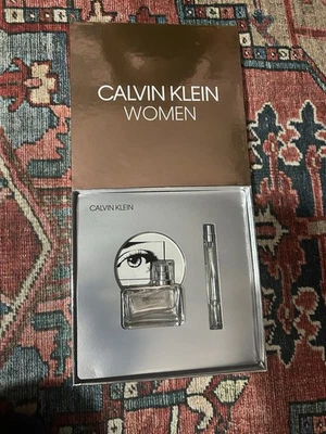 Conjunto de presente perfume feminino Calvin Klein 2 peças - Imagem 1 de 4