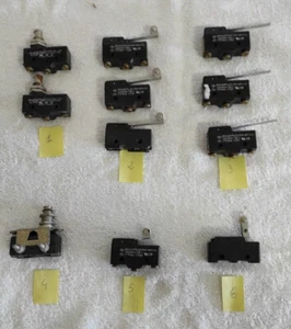 Microswitch Micro interruttore micro switch leva finecorsa rotella LEGGI BENE - Foto 1 di 7