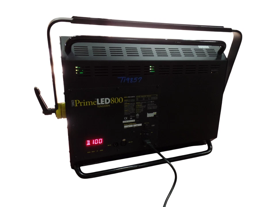 Lowel PRM-800TU Prime LED 800 Tungsten Studio Light - Free Shipping. - Image 1 of 4