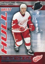2003-04 Pacific Quest for the Cup RAISING #8 BOARD HULL - Detroit Red Wings