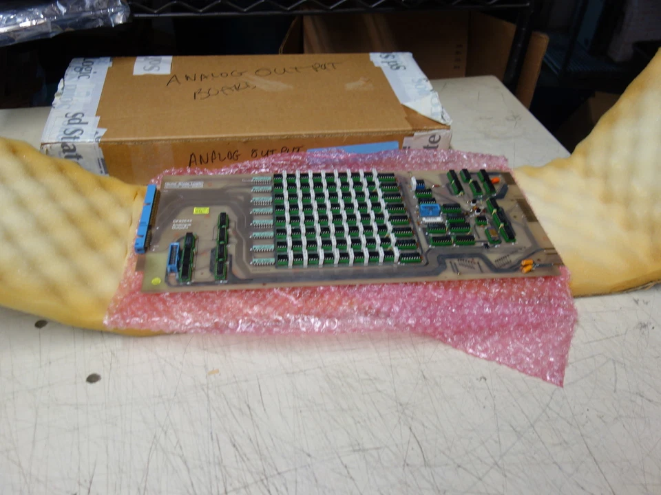 SSL Solid State Logic CF82E42 Analogue Outputs - Image 1 of 4