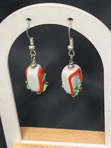VINTAGE RED WHITE & GREEN BLOWN GLASS DANGLE EARRINGS 1.75” - Picture 1 of 5