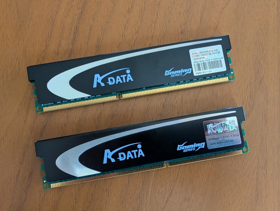 Kit of 2 ADATA AX3U1600GB2G9-2G Gaming RAM 4GB (2GBx2) DDR3-1600 PC3-12800 - Image 1 of 1