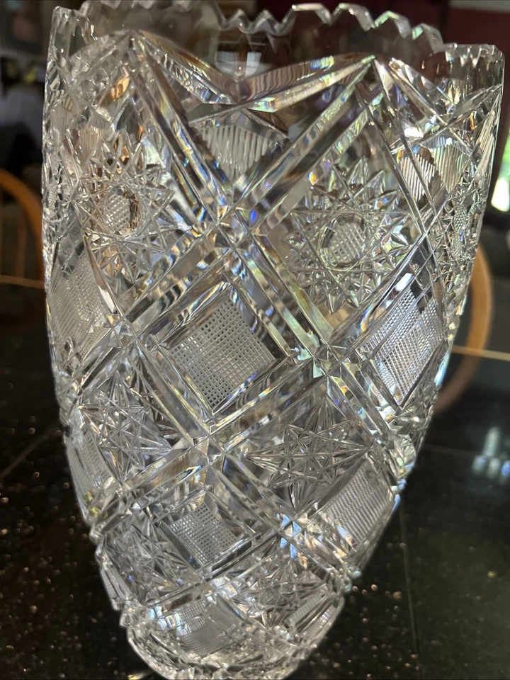 This is a Vintage Waterford Crystal vase - Image 1 of 4