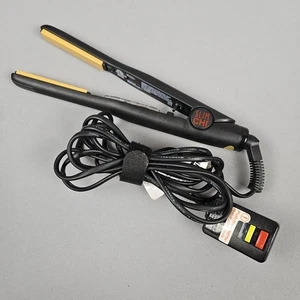 Slim Chi Ceramic Hairstyling Iron 1/2" Ceramic Plates Model# GF1108 - Foto 1 di 6
