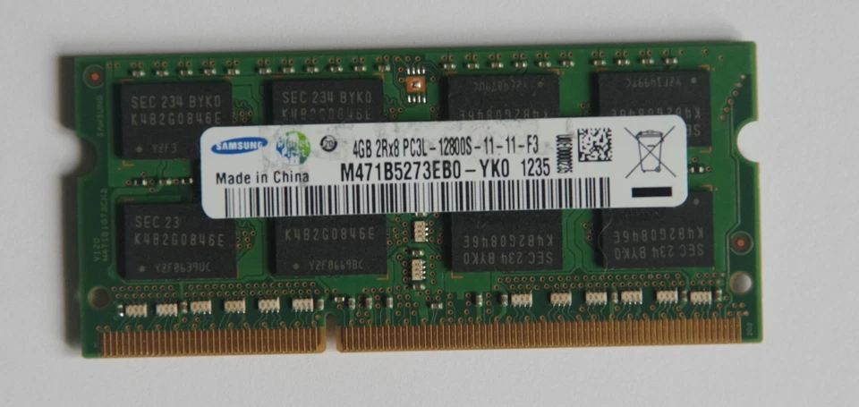 Mémoire RAM 4 Go SoDimm DDR3 -- Samsung PC3L-12800S - Photo 1/1