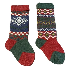 2 dicke STRICK 19" Weihnachtsstrümpfe Socken Schneeflocken rot grün & blau - Bild 1 von 5