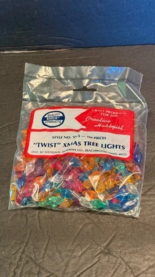 NIP Narco Twist Bulbs Ceramic Christmas Tree Lights Pegs 7/8” Vtg 144 Pieces NOS - Image 1 of 3