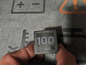 Relé 100 multifunción 7M0951253A – OEM Volkswagen/Audi/Seat/Skoda - Imagen 1 de 3
