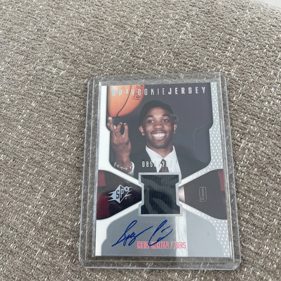 Craig Speedy Claxton 2000-01 SPX Rookie Autograph Jersey 1391/2500  - Image 1 of 2