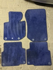Alfombrillas compactas originales BMW E36 Individual Sedán Touring terciopelo azul v+h - Imagen 1 de 5