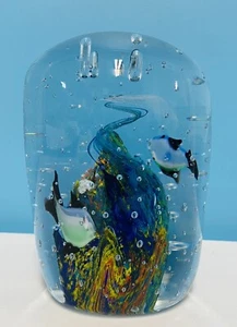 Art Glass Fish Aquarium Paperweight Sculpture - Amazing Quality and Details - Picture 1 of 8
