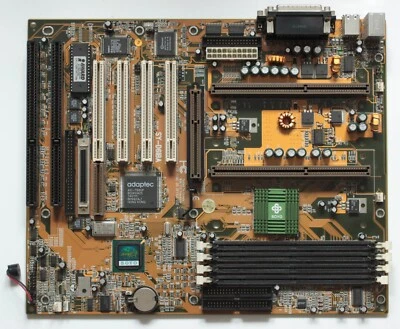 DUAL Slot 1 motherboard - Soltek SY-D6IBA - Intel 440BX - Read description - Image 1 of 2