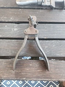 Vintage DISSTON TRIUMPH Saw Set Tool. - Picture 1 of 12