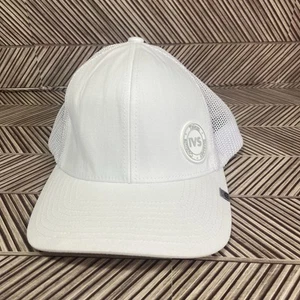 Cappello Travis Mathew bianco Flex fit 110 - Foto 1 di 6