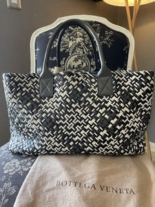 Authentic Bottega Veneta Cabat | Only 150 made! - Picture 1 of 14