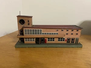Märklin Blech Bahnhof Spielzeug Vintage elektrifiziert großer Bahnhof TA-12 - Bild 1 von 8