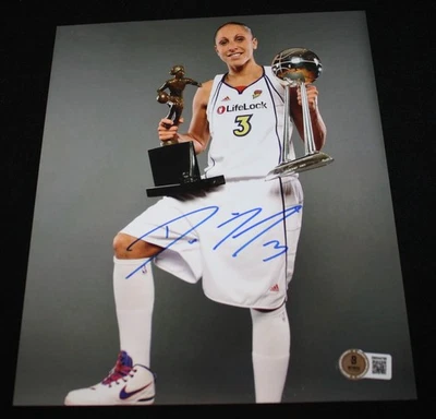 Diana Taurasi signed 8 x 10, Phoenix Mercury, UCONN, Beckett BAS - Image 1 of 3