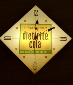 VINTAGE 1960'S DIET RITE COLA ILLUMINATED ELECTRIC BUBBLE CLOCK PAM WORKS GREAT - Picture 1 of 8