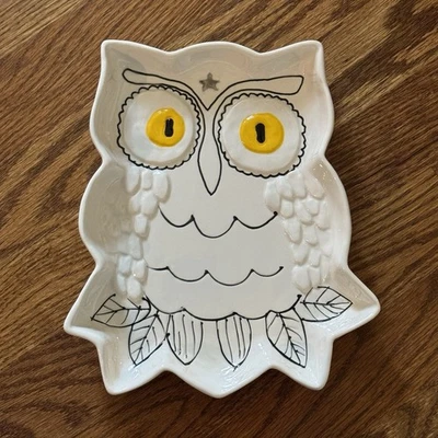 Plato de postre Anthropologie Francesca Kaye Halloween Magic Owl Foto 1 de 4