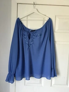 ESSENCE gorgeous ladies light blue 3/4 sleeve summer top - sz 24 - Picture 1 of 3