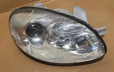 New Daewoo Headlamp A RH 96206550 Headlight Assembly - Image 1 of 4