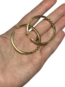 Vintage Monet gedrehte glänzende goldfarbene Metall Creolen JJ55 - Bild 1 von 7