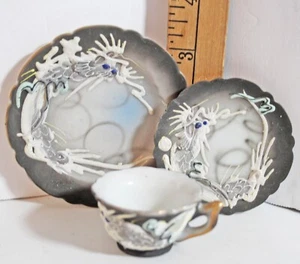 VNTG Miniature 3 PC Moriage Cup & Saucer Dragonware Japan 1” - Picture 1 of 7