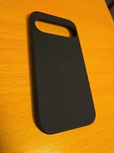 Original Google Pixel Google Pixel 9 or 9 Pro - - Durable Protection Obsidian - Picture 1 of 4