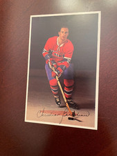 1969-70 Montreal Canadiens Postcard with Autograph Christian Bordeleau NR-MT